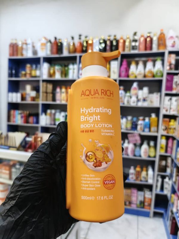 Aqua Rich Hydrating Body Lotion with Tumeric + Vitamin C
